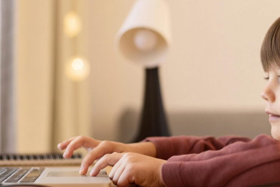 Comment aider votre enfant à protéger son identité numérique ?